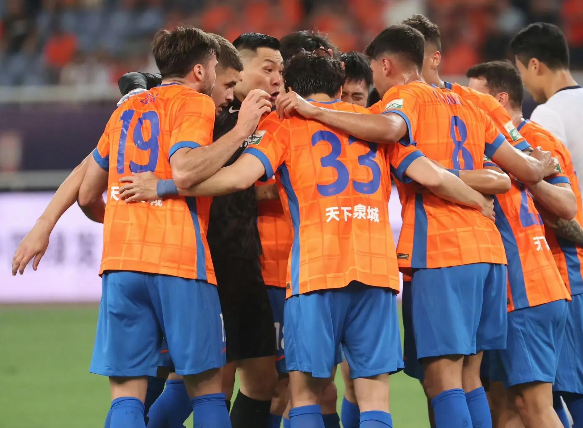 武汉三镇赛前绝杀压哨,志在意甲名次提升,气氛紧张,资深球员宣示担当(霍家拳之精武英雄) 武汉三镇赛前绝杀压哨,志在意甲名次提升,气氛紧张,资深球员宣示担当(霍家拳之精武英雄)